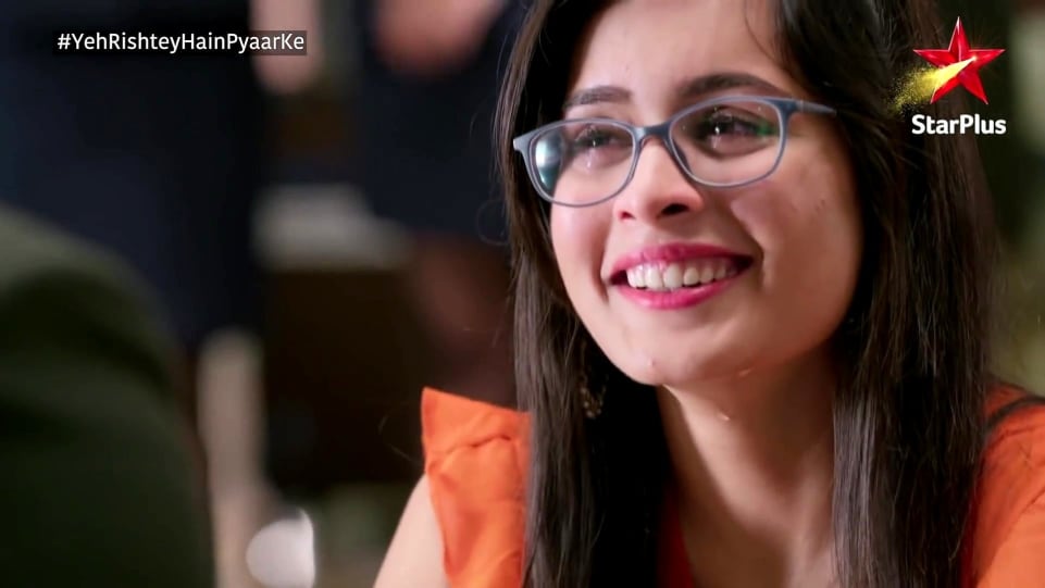 Rhea Sharma - Celebrity Style in Yeh Rishtey Hain Pyaar Ke ...