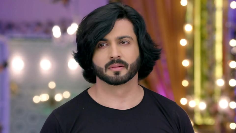 Dheeraj Dhoopar Celebrity Style In Kundali Bhagya Episode 775 From Episode 775 Charmboard