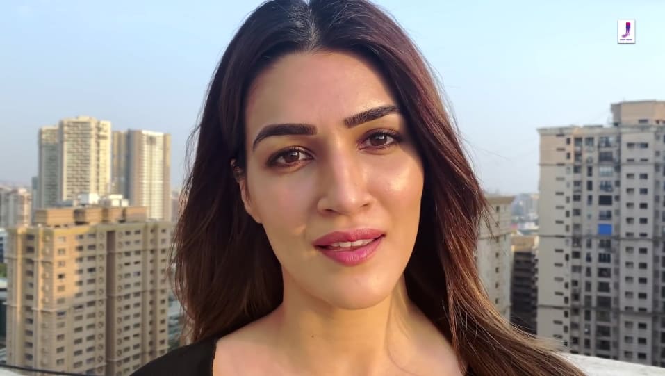 Celebrity Makeup Of Kriti Sanon From Muskurayega India Jjust Music 2020 Charmboard Watch online free kriti sanon movies | putlocker on putlocker 2019 new site in hd without downloading or registration. sweaters