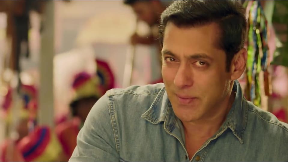 Celebrity Hairstyle of Salman Khan from Naina Lade, Dabangg 3, 2019 | Charmboard Celebrity Hairstyle of Salman Khan from Naina Lade, Dabangg 3, 2019 | Charmboard
