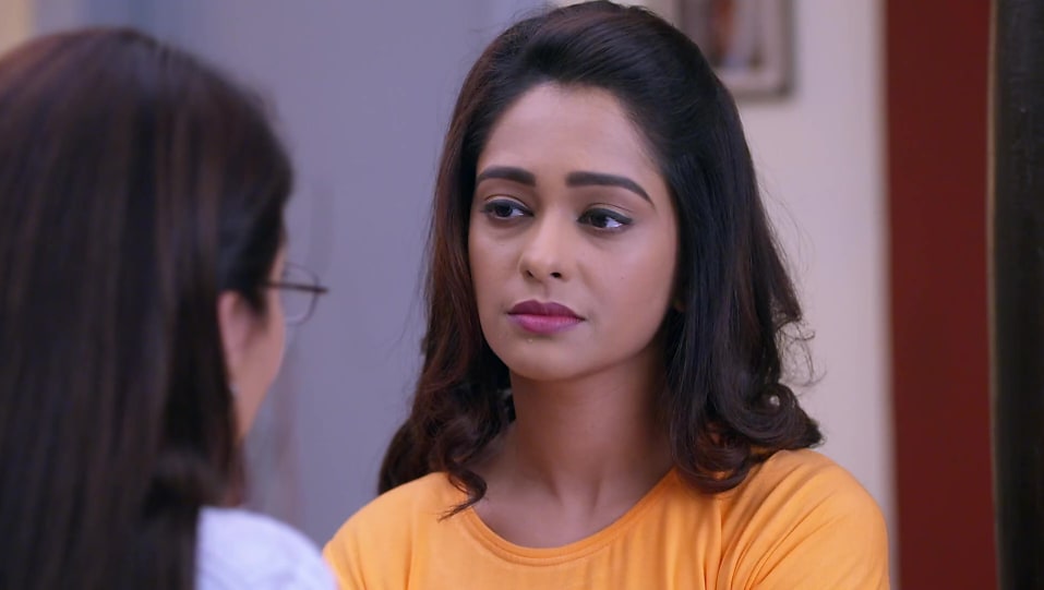 Get Mugda Chapekar Tousled Medium Hair Hairstyle In Kumkum Bhagya