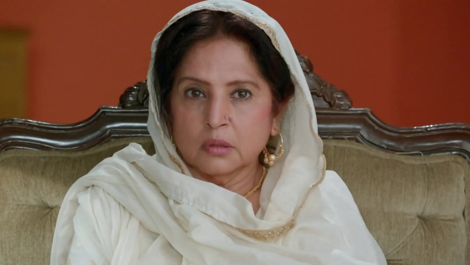 Jasjeet Babbar Celebrity Style In Kundali Bhagya Episode 795 From Episode 795 Charmboard