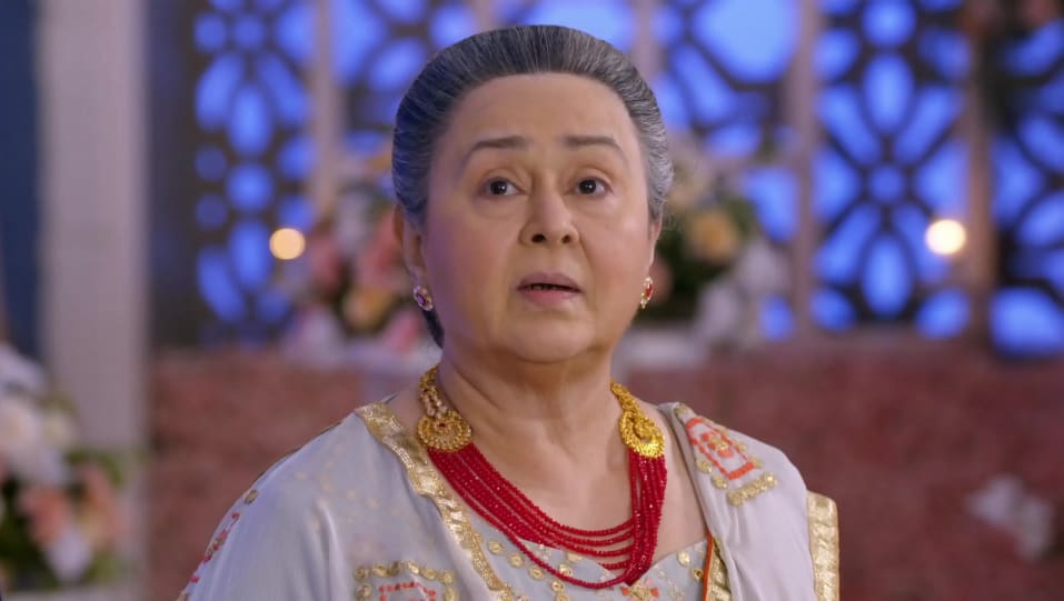 Farida Dadi Jewellery Accessories From Kumkum Bhagya Episode 1760 2021 Celebrity Jewellery Charmboard Fans getting irritate after watching these 3 things in new track. charmboard