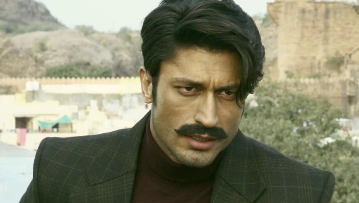 Vidyut Jamwal Celebrity Style In Official Teaser Baadshaho 2017 From Official Teaser Charmboard Action star vidyut jamwal began shooting for his upcoming film 'commando 2', which is a sequel to the one released in the year 2013. official teaser baadshaho 2017
