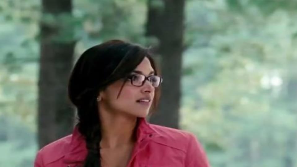 Deepika Padukone Celebrity Style In Subhanallah Yeh Jawaani Hai Deewani 2013 From Subhanallah Charmboard Only high quality pics and photos with deepika padukone. dress