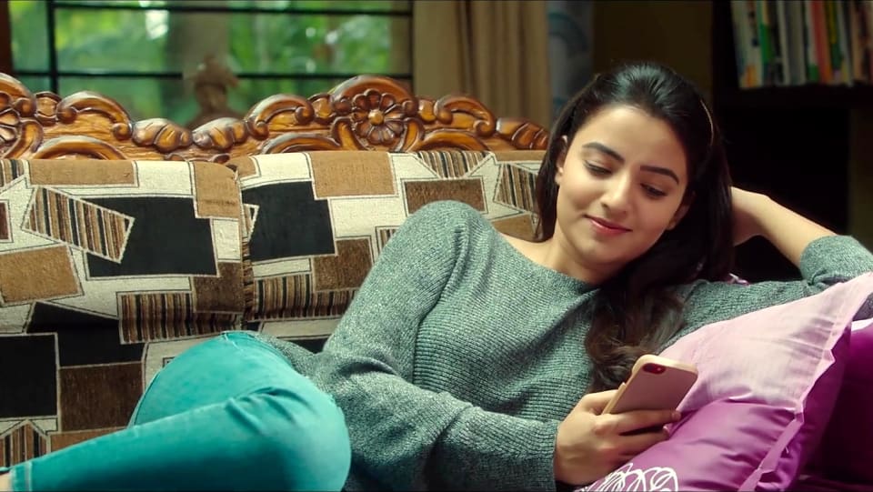 Rukshar Dhillon Jewellery Accessories From Mella Mellagaa Abcd American Born Confused Desi 2019 Celebrity Jewellery Charmboard Rukshar dhillon is an actress, known for run antony (2016), krishnarjuna yudham (2018) and aakatayi (2017). charmboard