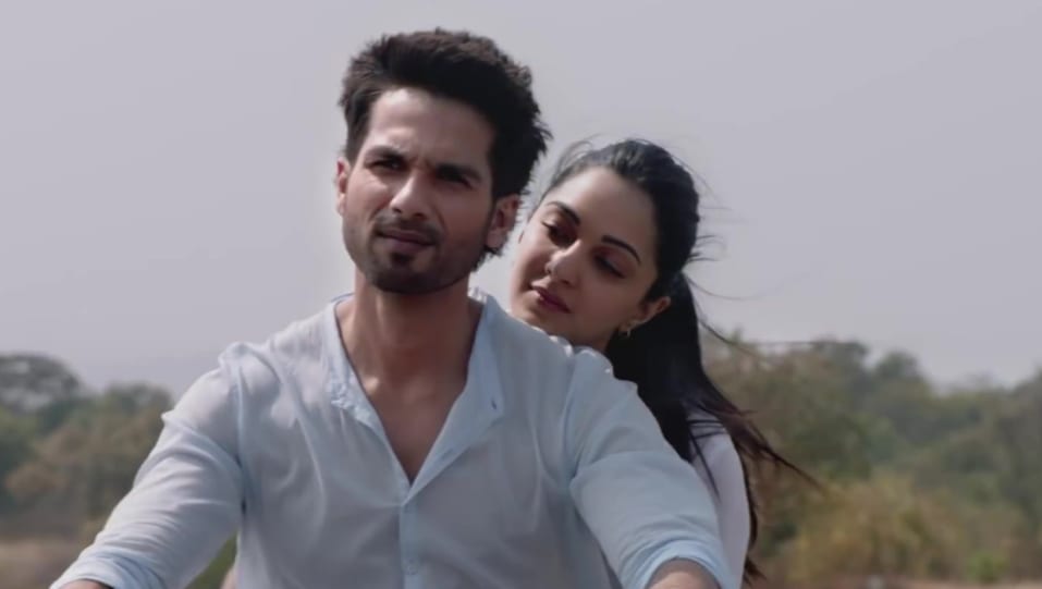 Shahid Kapoor Celebrity Style In Official Trailer Kabir Singh 2019 From Official Trailer Charmboard Kabir singh is on mixcloud. casualshirts