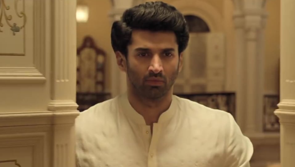 Celebrity Hairstyle of Aditya Roy Kapur from Official Teaser, Kalank, 2019  | Charmboard