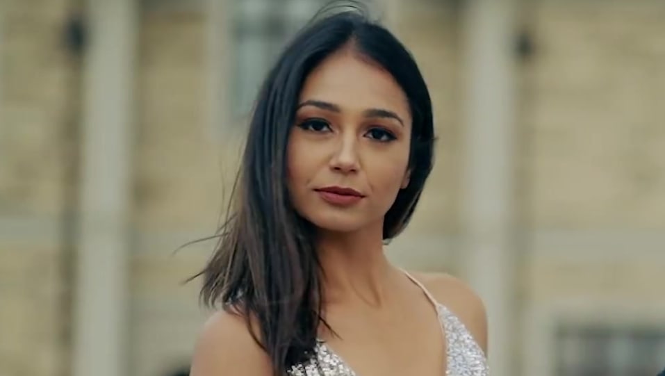 Celebrity Hairstyle Of Japanjot Kaur From Raje Jatt Single 2020 Charmboard Kiki xu (rank 3) stage name: charmboard
