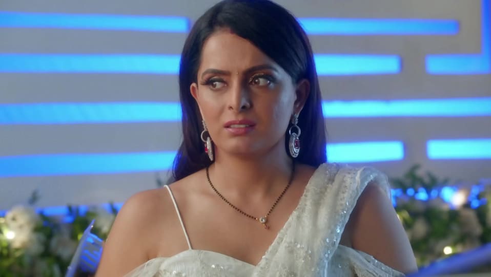 Ruhi Chaturvedi Celebrity Style In Kundali Bhagya Episode 794 From Episode 794 Charmboard