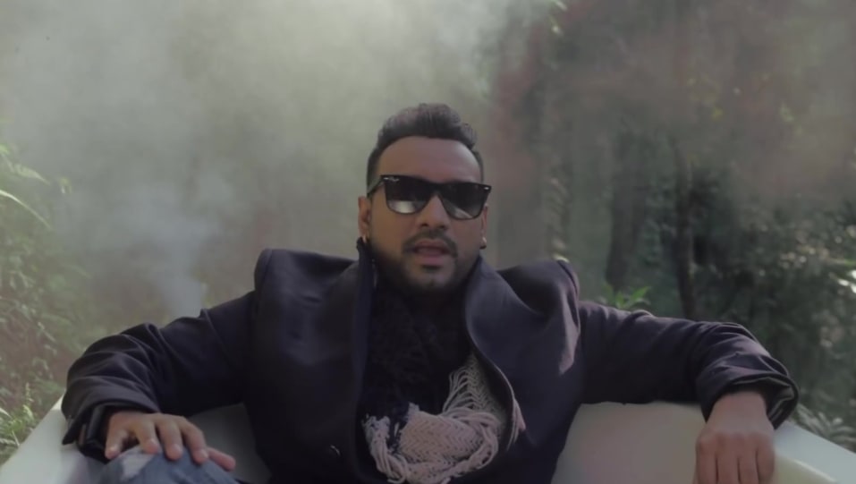 Actors Name Age Wiki Height Birth Place Career Details O Bekadar Single 2019 Charmboard Master saleem born 13 july 1980 as saleem shahzada sometimes referred as saleem shahzada salim shahzada is an indian singer from punjab known for his w. charmboard