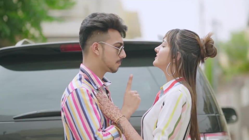 Sam Narula Celebrity Style In Dil Mera Single 2020 From Dil Mera Charmboard Recently, yuvika shared a romantic picture with prince on her instagram prince narula and yuvika chaudhary got engaged recently and they made the announcement by sharing romantic pictures. casualshirts