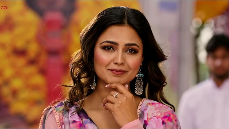 Sonia Kour Celebrity Style In Dharti Te Nikka Zaildar 3 2019 From Dharti Te Charmboard Sonia kour adalah seorang aktris, yang dikenal nikka zildar (2016), maal road dilli (2018) dan nikka zaildar 3 (2019). ethnicoutfit
