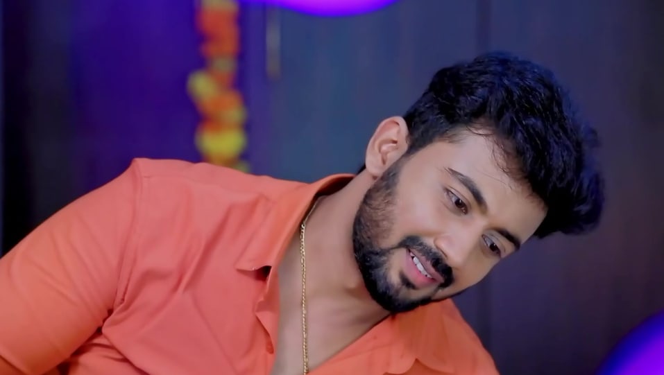 Niranjan B S Celebrity Style In Kamali Episode 679 From Episode 679 Charmboard Niranjan B S Celebrity Style In Kamali Episode 679 From Episode 679 Charmboard