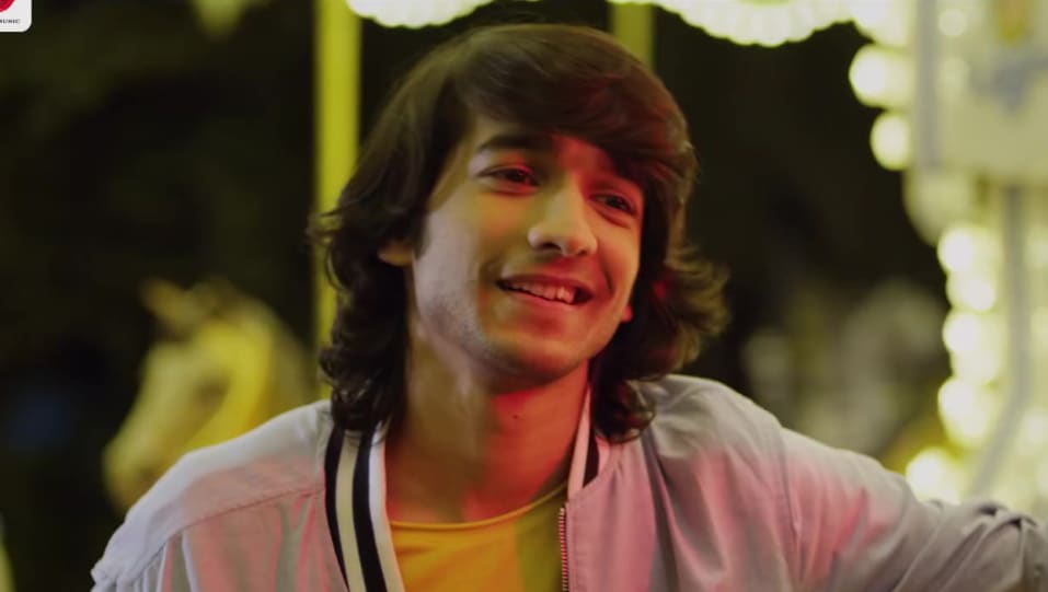 Celebrity Hairstyle of Shantanu Maheshwari from Haaye Oye, single, 2019 | Charmboard Celebrity Hairstyle of Shantanu Maheshwari from Haaye Oye, single, 2019 | Charmboard