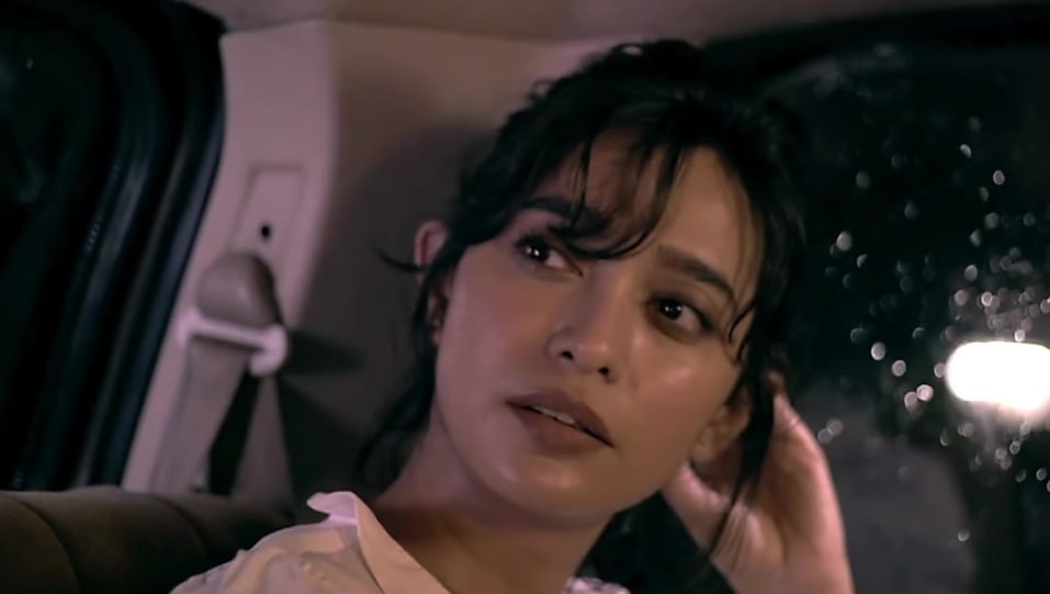 Get Sayani Gupta Messy High Ponytail Hairstyle In Detour Short