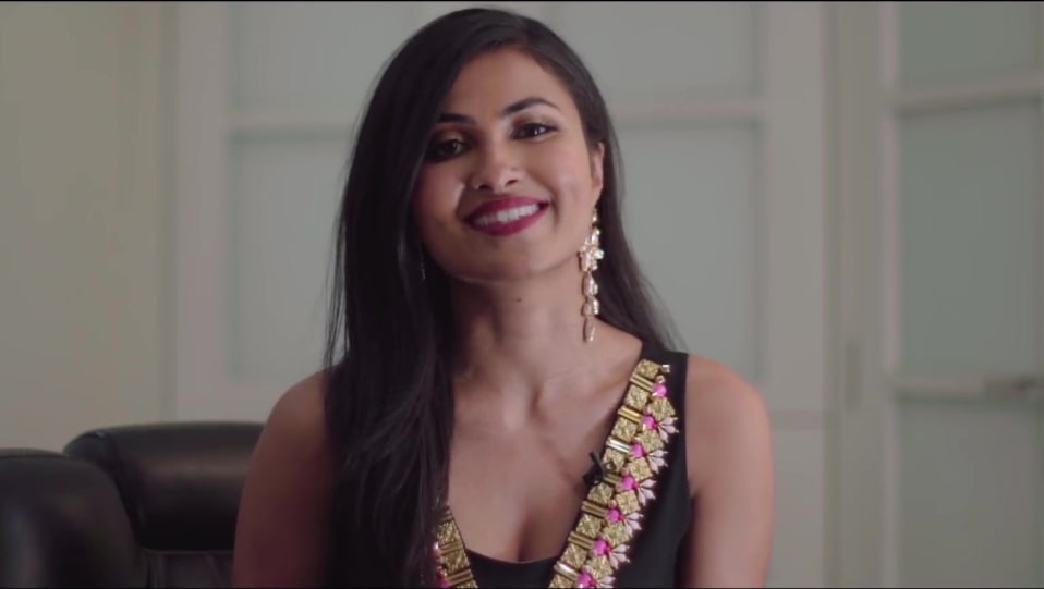 Vidya Vox In Black Gown Outfit Celebrity Clothing Charmboard