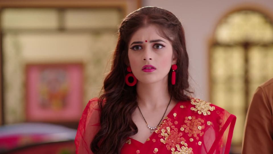 Urvi Singh Celebrity Style In Hamari Bahu Silk Episode 86 2019 From Episode 86 Charmboard Hamari bahu silk 8th november 2019 watch online hamari bahu silk 7th november 2019 watch online saree