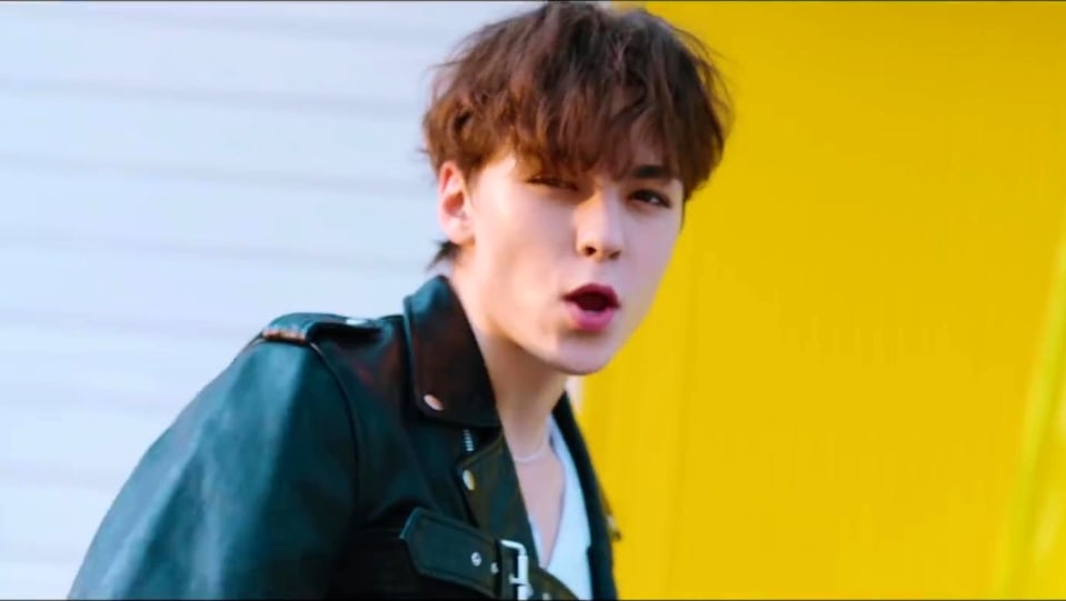 Vernon In Black Jeans Outfit Celebrity Clothing Charmboard This same person — wearing the same outfit and nearly identical face paint — was also reportedly spotted at a blm rally earlier this year. jacket