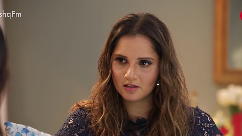 Get Sania Mirza Tousled Wavy Hair Hairstyle In Ishq 104 8 Fm