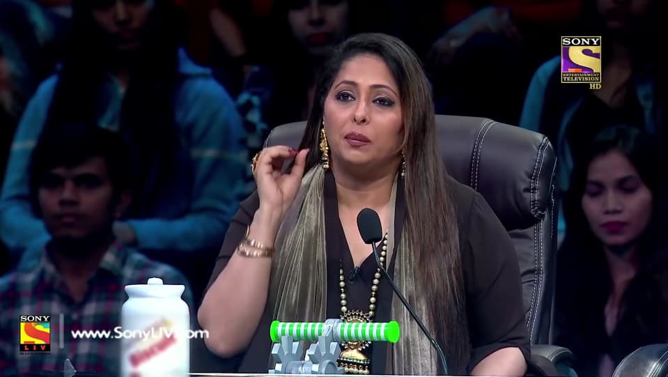 Geeta Kapoor Celebrity Style In Episode 14 Super Dancer Chapter 3 2019 From Episode 14 Charmboard Basically its top + bottom+ feet together (other parts are optional). anarkali