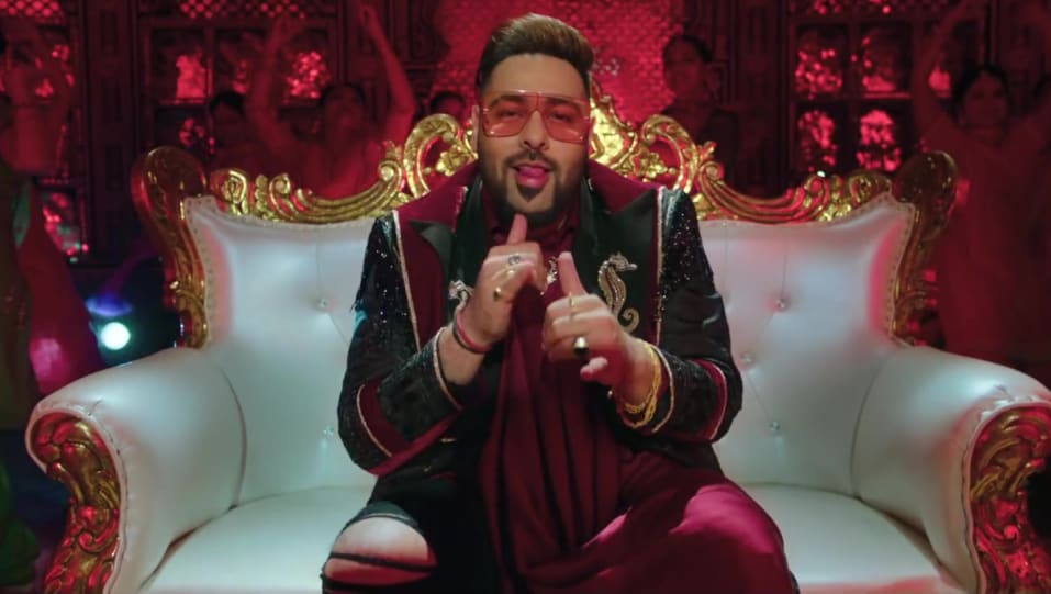 Celebrity Hairstyle Of Badshah From Koka Khandaani Shafakhana 2019 Charmboard The song was composed by talented musicians such as badshah. charmboard