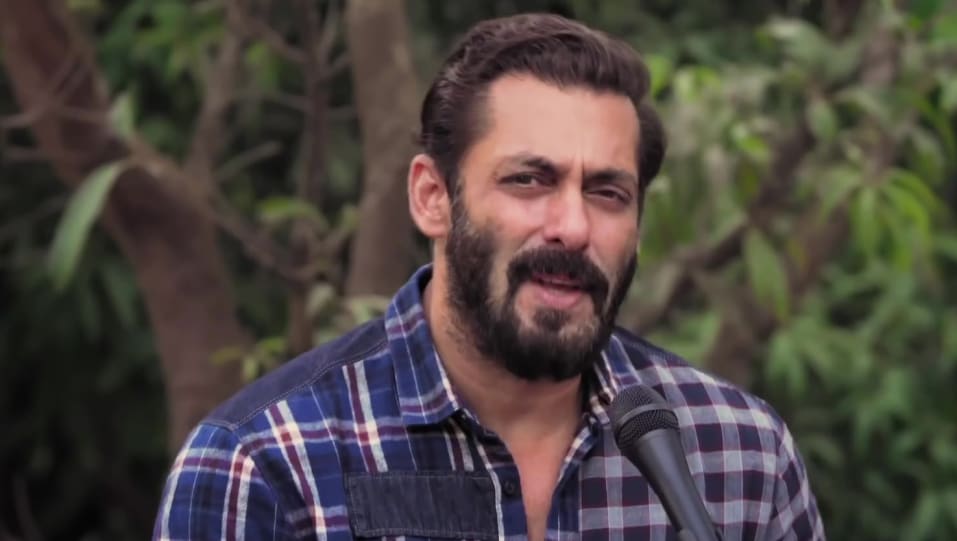 Celebrity Hairstyle Of Salman Khan From Bhai Bhai Single 2020 Charmboard Bharat movie salman khan 2020 download. casualshirts