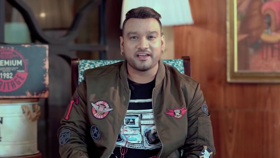 Master Saleem In White Jeans Outfit Celebrity Clothing Charmboard Master saleem (as saleem shahzada),1 sometimes referred as saleem shahzada (salim shahzada),2 is at the age of seven, he gave his first public performance at the opening ceremony of bathinda doordarshan, with his song, charkhe di ghook, thus earned the name master saleem. charmboard