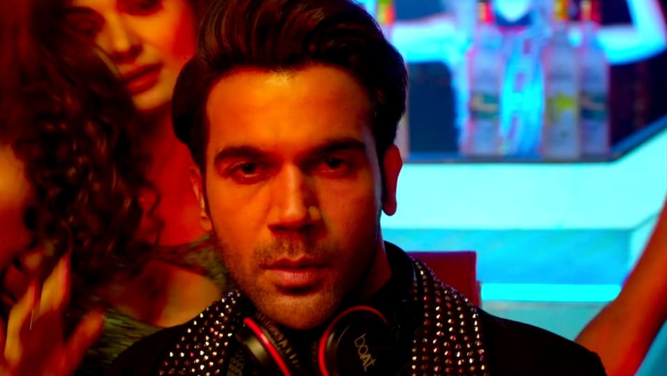 Rajkumar Rao Jewellery Accessories From The Wakhra Song Judgementall Hai Kya 2019 Celebrity Jewellery Charmboard By pritam album · 35,759,231 plays · 7 songs · 35,759,231 plays · 28:25. blazer