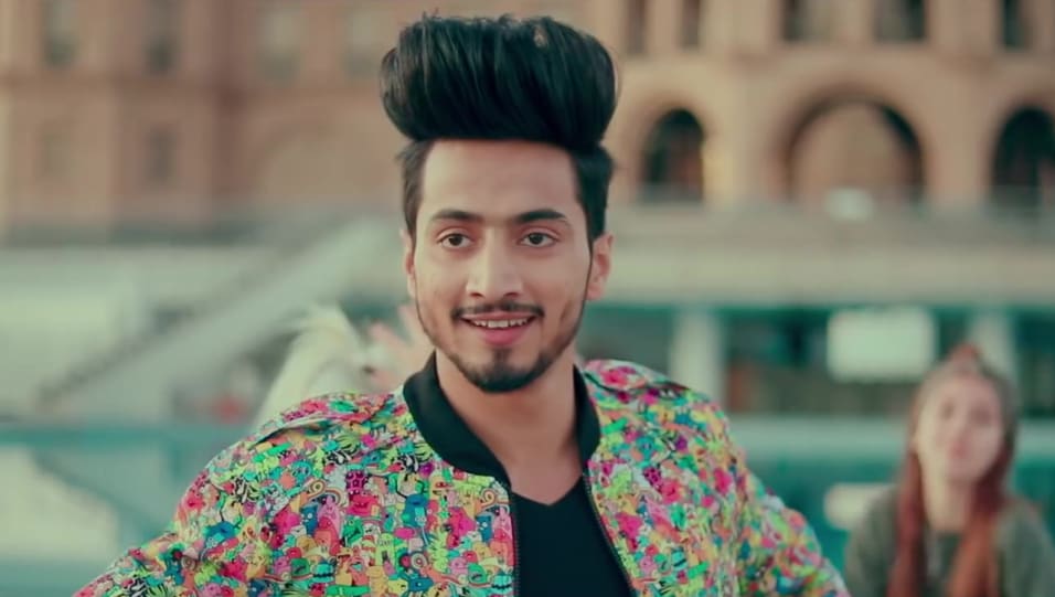 Celebrity Hairstyle Of Mr Faisu From Fruity Lagdi Hai Single 2019 Charmboard I live in the moment instead of past or the future. jacket