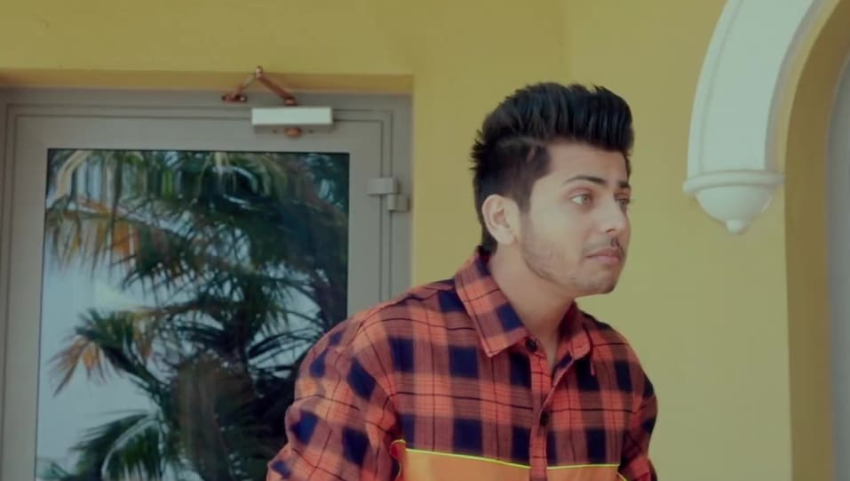 Actors Name Age Wiki Height Birth Place Career Details Sun Le Saathiya Zee Music Company 2020 Charmboard 12 inches eye colour hazel brown hair colour black personal life date of birth not known age (as in 2017) not known birth. sun le saathiya zee music