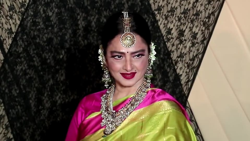Rekha Biography Age Wiki Place Of Birth Height Quotes Zodiac