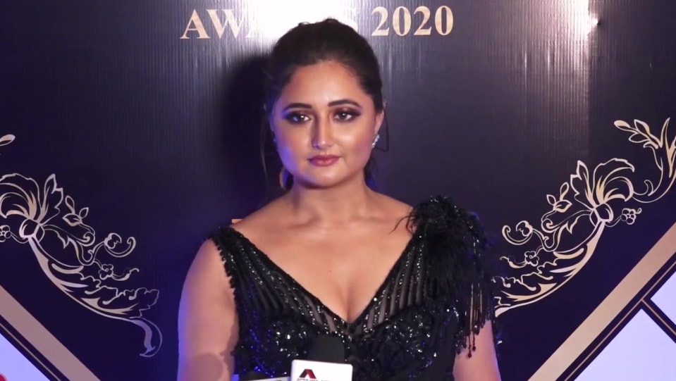 Actors Name Age Wiki Height Birth Place Career Details Celeb Spotting Ace Bollywood 2020 Charmboard Currently, she participated in bigg boss 13(2019), also there are some media reports that she going to marry her boyfriend in bigg boss 13 house. charmboard