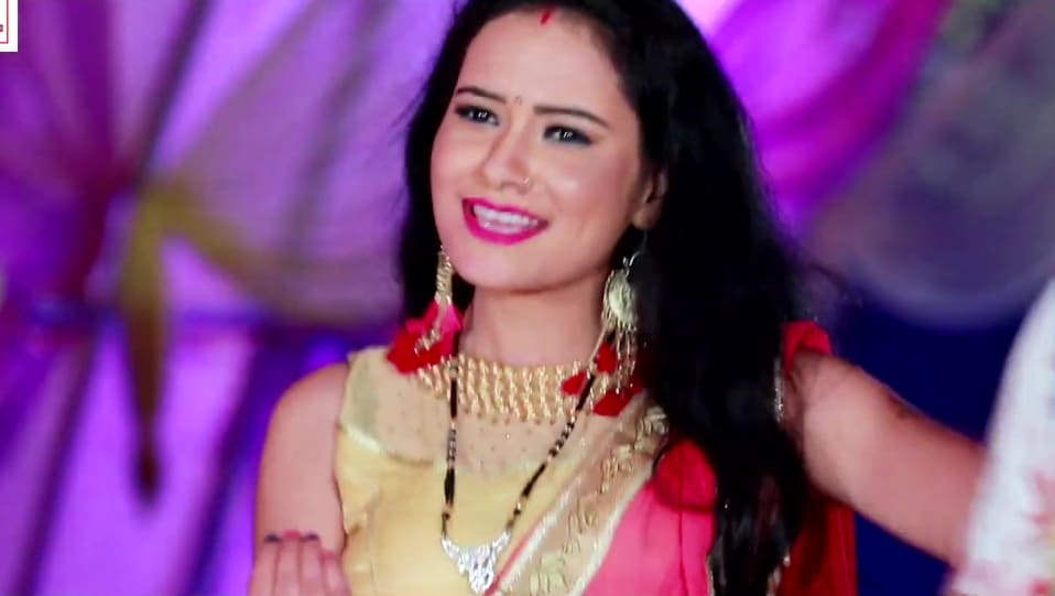 Actors Name Age Wiki Height Birth Place Career Details Holi Me Fuaa Ke Laika Banke Aaja Eyaar Team Films Bhojpuri 2020 Charmboard Просмотров 3,6 млн2 месяца назад. holi me fuaa ke laika banke aaja eyaar