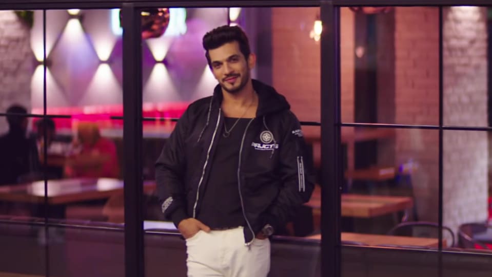 Arjun Bijlani - Celebrity Style in Kehndi Haan Kehndi Naa, single, 2020  from Kehndi Haan Kehndi Naa. | Charmboard