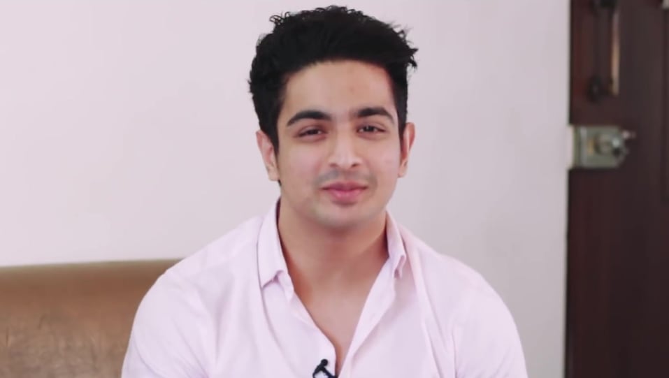 Ranveer Allahbadia Celebrity Style In Indias First Instagram Crorepati The Aashna Shroff Story Beerbiceps Interview Beerbiceps 2018 From Indias First Instagram Crorepati The Aashna Sh Charmboard Vídeo em 4k e hd pronto para edição não linear imediata. casualshirts