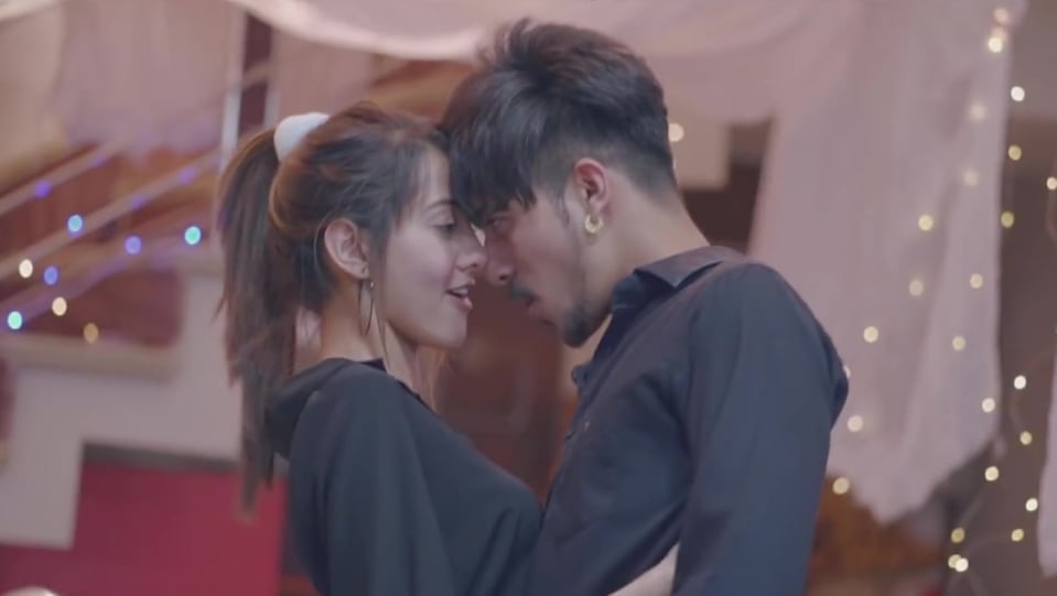 Reet Narula In Blue Jeans Outfit Celebrity Clothing Charmboard We prefer that new users post original content and not common pictures from the internet. casualshirts