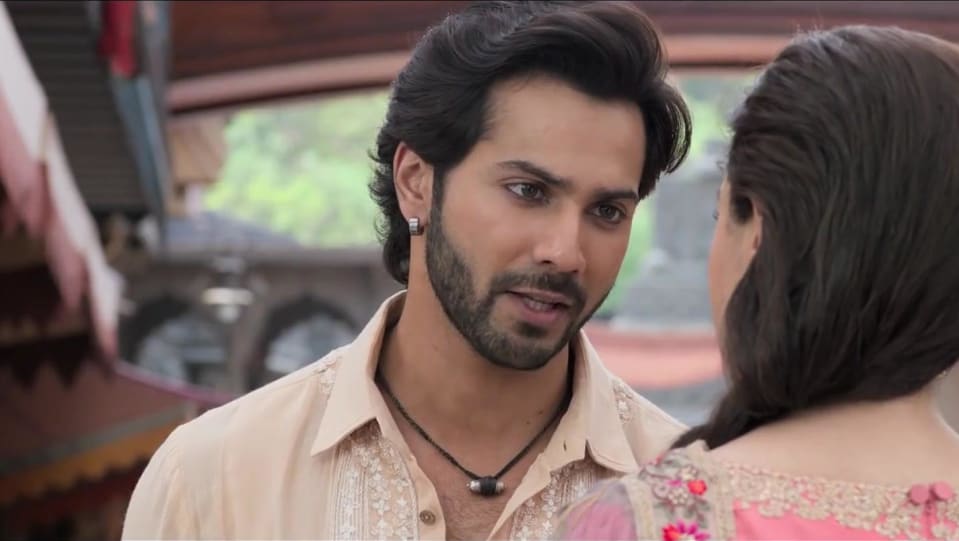 Celebrity Hairstyle Of Varun Dhawan From Official Trailer Kalank 2019 Charmboard So here are the best varun dhawan hairstyles you should consider in next when you visit your barber. kurta