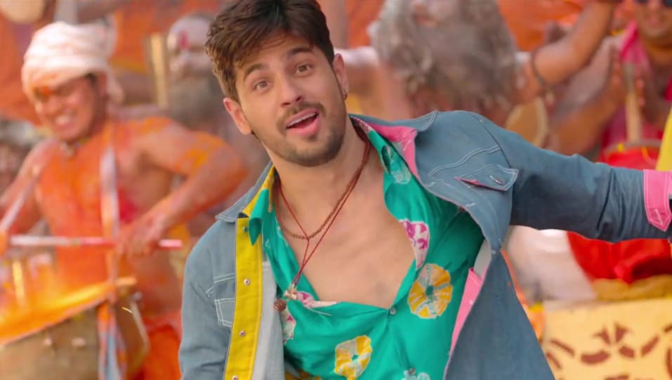 Celebrity Hairstyle Of Sidharth Malhotra From Khadke Glassy Jabariya Jodi 2019 Charmboard 2:48 bollywood bai 8 029 prosmotrov. khadke glassy jabariya jodi 2019