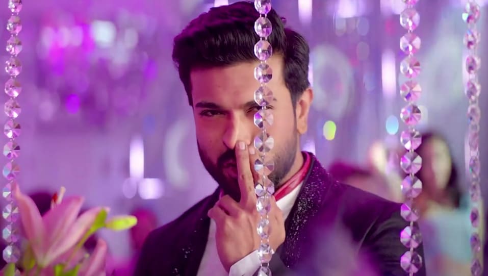 Actors Name Age Wiki Height Birth Place Career Details Ek Baar Vinaya Vidheya Rama 2019 Charmboard O bebekte bueyuedueguene ailesi gibi goerduegue kardeşlerini. charmboard