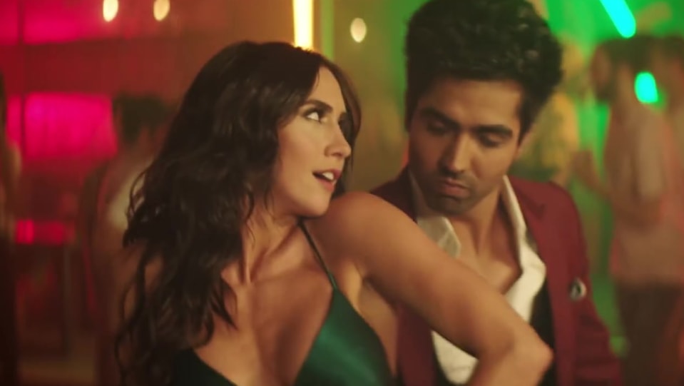 Lauren Gottlieb Celebrity Style In Dance Like Single 2019 From Dance Like Charmboard Dance like lyrics by hardy sandhu is latest punjabi song sung by harrdy sandhu and written by jaani and music of the new song is given by b praak while video is directed by keoni mar. dress