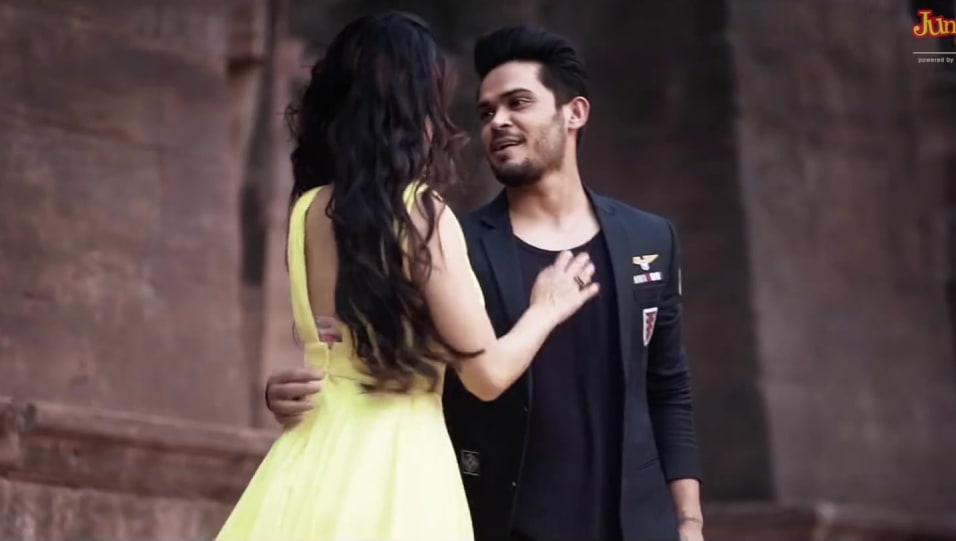 Kunwar Amar Celebrity Style In Adhura Lafz Baazaar 2018 From Adhura Lafz Charmboard When you cant find the sunshine then be the sunshine. charmboard