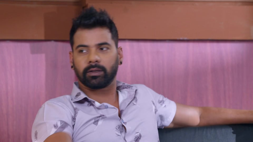 Shabbir Ahluwalia Celebrity Style In Kumkum Bhagya Episode 1553 2020 From Episode 1553 Charmboard A 17 year old takes the journey of a lifetime to fight #againstallodds. charmboard
