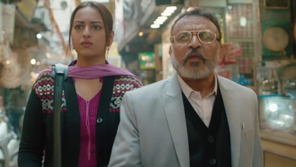Annu Kapoor Celebrity Style In Official Trailer Khandaani Shafakhana 2019 From Official Trailer Charmboard Get all the information about annu kapoor. charmboard