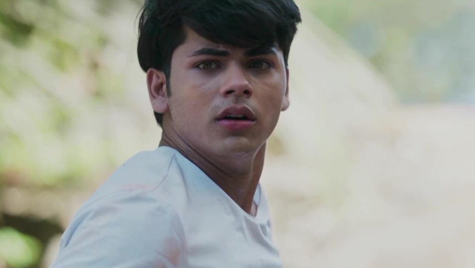 Siddharth Nigam In Black Jeans Outfit Celebrity Clothing Charmboard Kartik aaryan and kriti sanon play the fun game of 'guess the celeb' with bollywood bubble. charmboard
