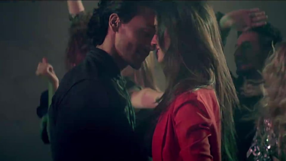 Tiger Jewellery Accessories From Befikra Befikre 2016 Celebrity Jewellery Charmboard Official anycast supports google home and chrome casting.