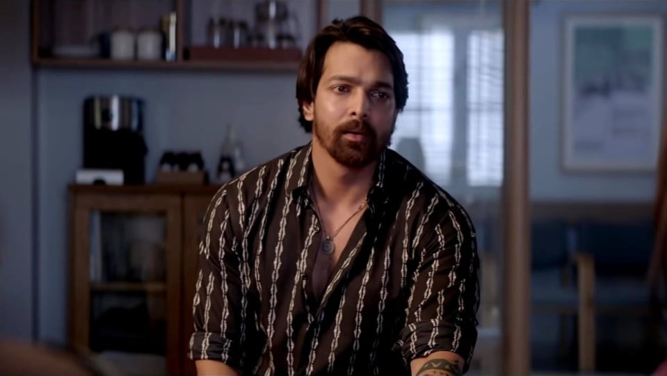Harshvardhan Rane In Black Jeans Outfit Celebrity Clothing Charmboard Touched by the family's heartfelt invitation and insistence, harshvardhan was happy to ditch his diet for the day. casualshirts
