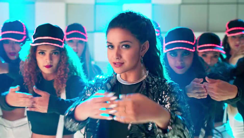 Keerthi Suresh Celebrity Style In Omg Ponnu Sarkar 2018 From Omg Ponnu Charmboard The description of sarkar omg ponnu thalapathy vijay keerthy suresh. jacket