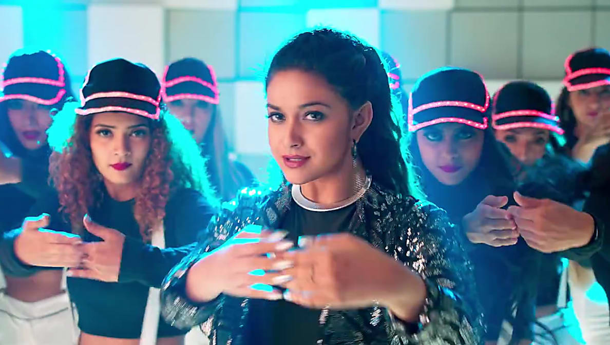 Keerthi Suresh Celebrity Style In Omg Ponnu Sarkar 2018 From Omg Ponnu Charmboard