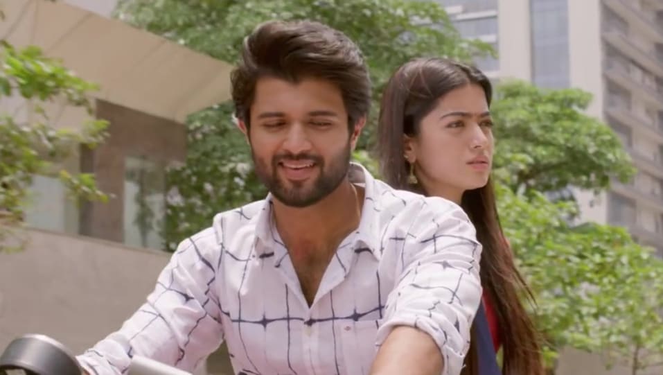 Celebrity Hairstyle Of Vijay Deverakonda From Inkem Inkem Geetha Govindam 2018 Charmboard Deverakonda vijay sai (born 9 may 1989) is an indian film actor and producer known predominantly for his work in telugu cinema. casualshirts